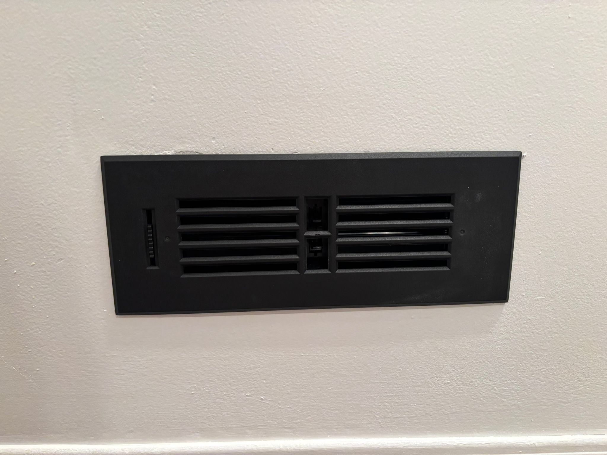 fit-vents_canadian-made_no_tools_fritction-fit_designs_for_ceilings_walls_and_floors Screwless Vent Cover 3x10 Black | FitVents